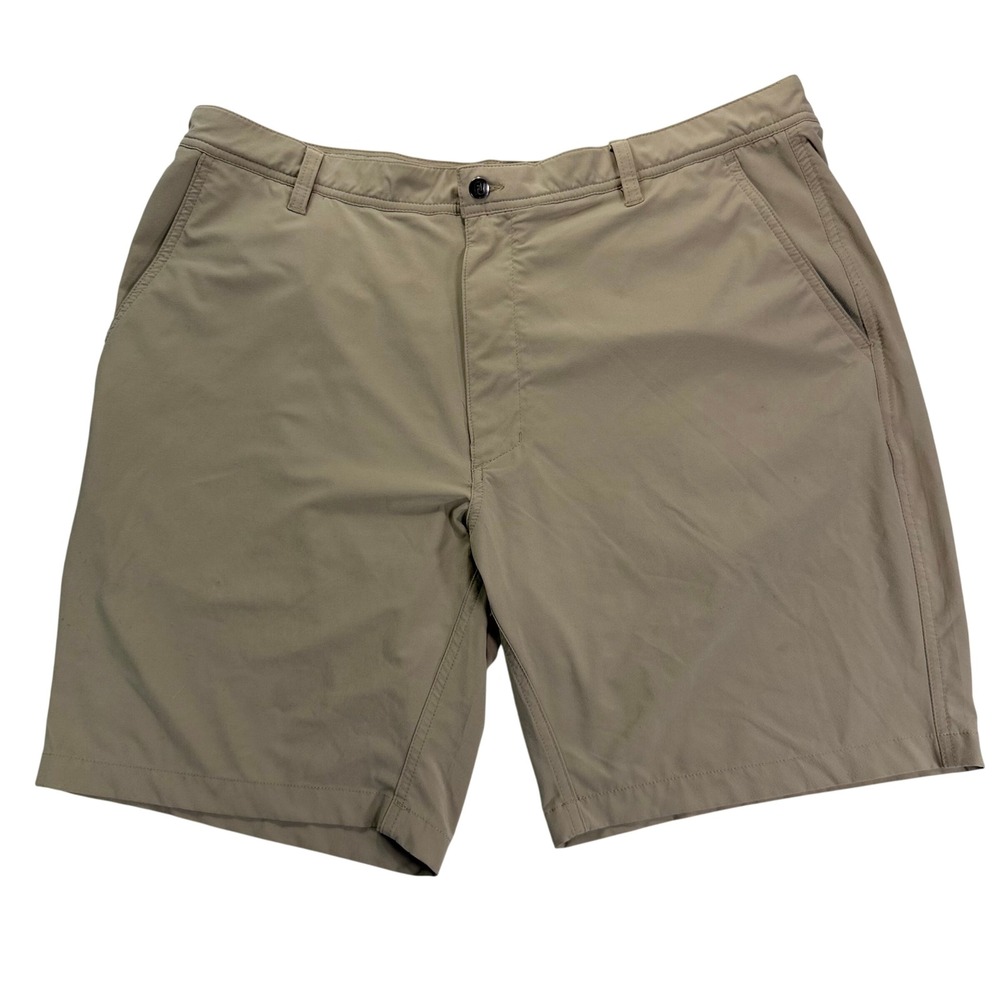 FootJoy Mens Tan Performance Golf Shorts W40 Khaki Stretch Spandex (spot)